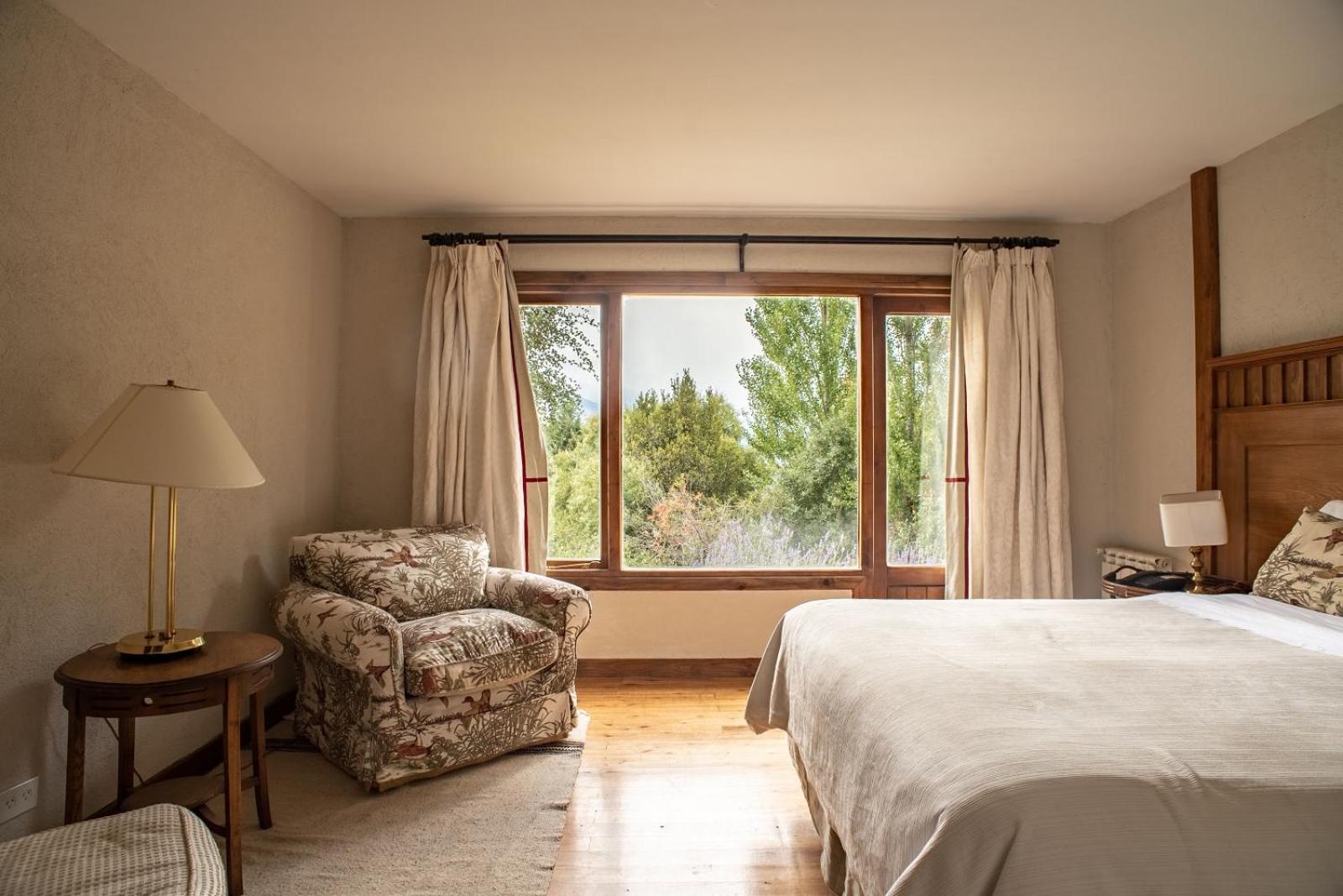 Arelauquen Bungalows & Suites San Carlos de Bariloche Exterior foto